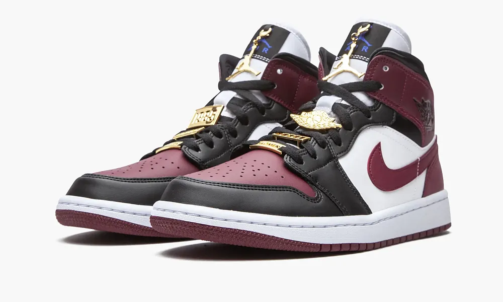 Air Jordan 1 WMNS Mid SE Dark Beetroot