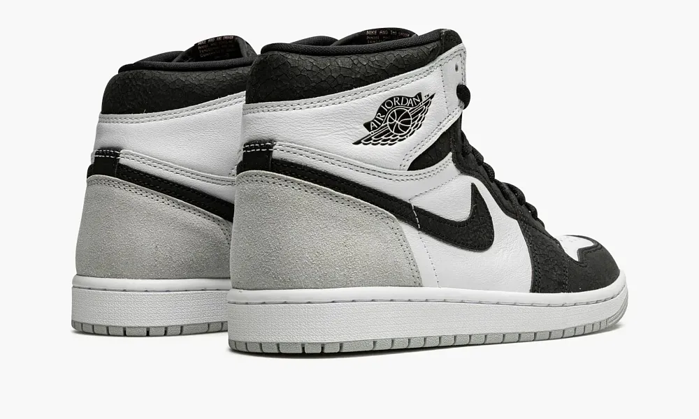 Air Jordan 1 Retro High OG Bleached Coral