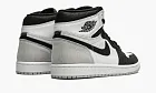 Air Jordan 1 Retro High OG Bleached Coral