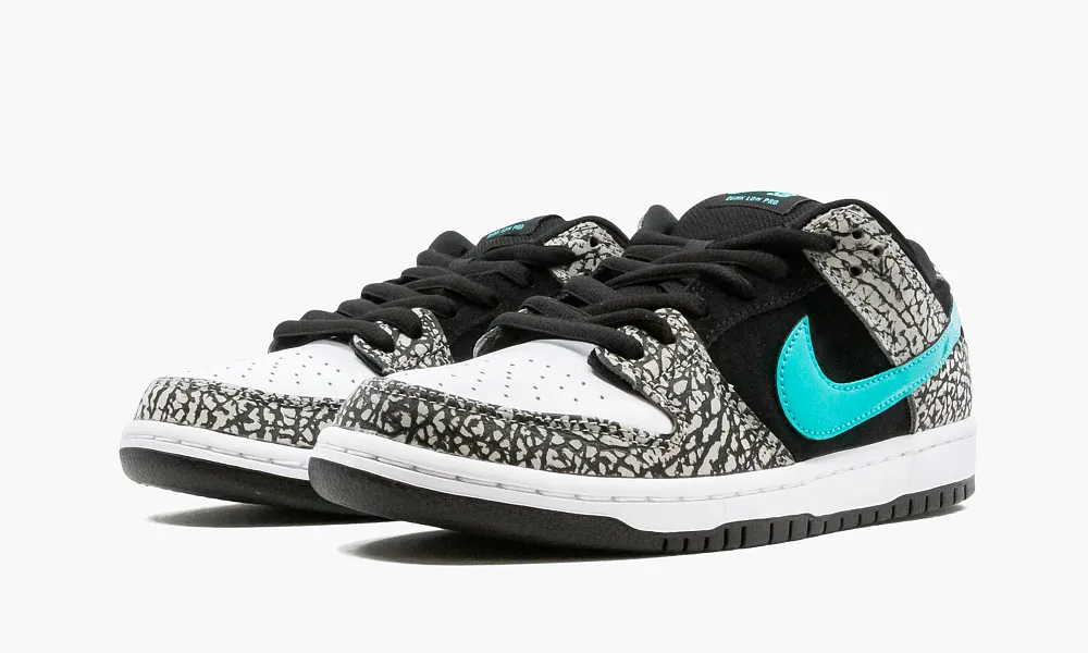 Nike SB Dunk Low Pro Elephant
