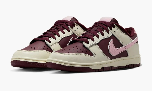 Nike Dunk Low Retro PRM Valentine's Day 2023 