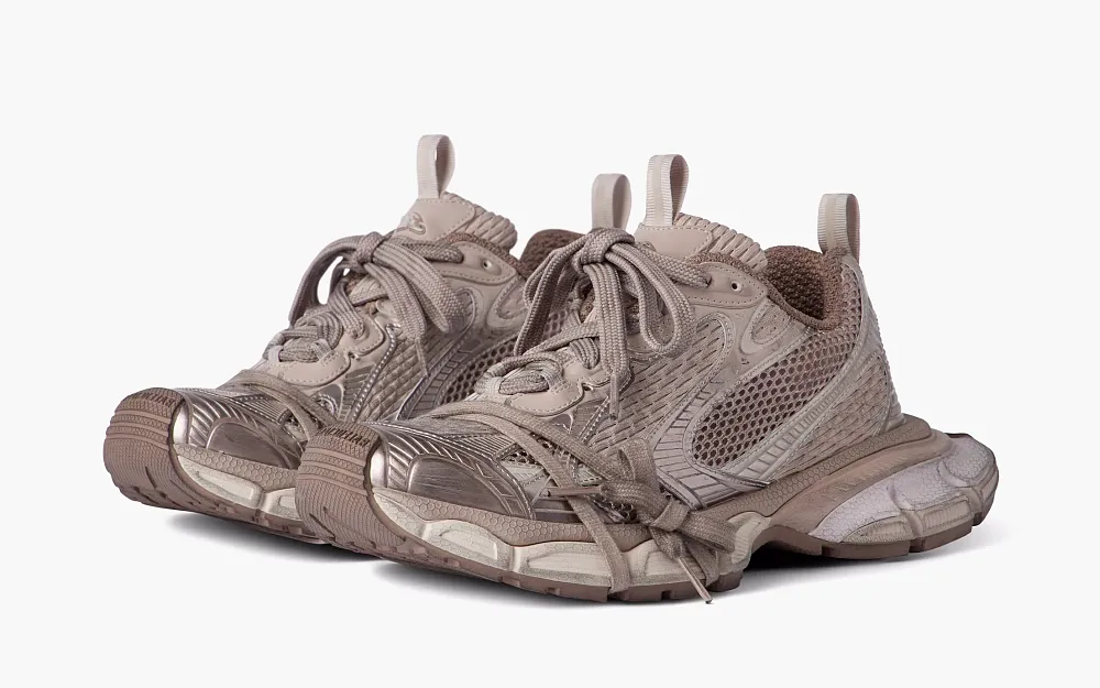 Balenciaga 3XL Sneaker WMNS Worn-Out - Taupe