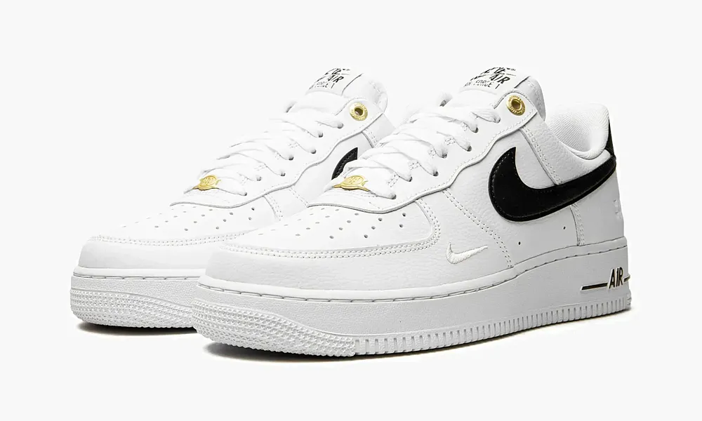 Air Force 1 ’07 LV8 White / Black
