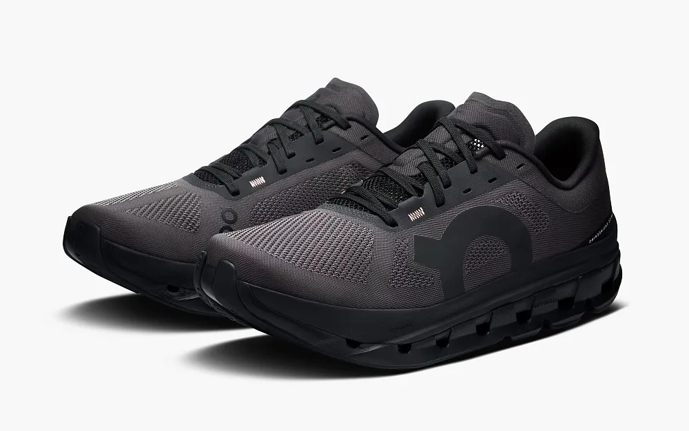 On Cloudflow 5 Triple Black