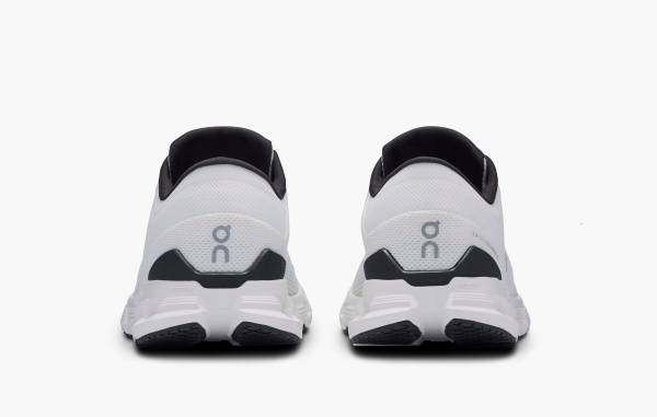 On Cloud X 4 WMNS Ivory Black
