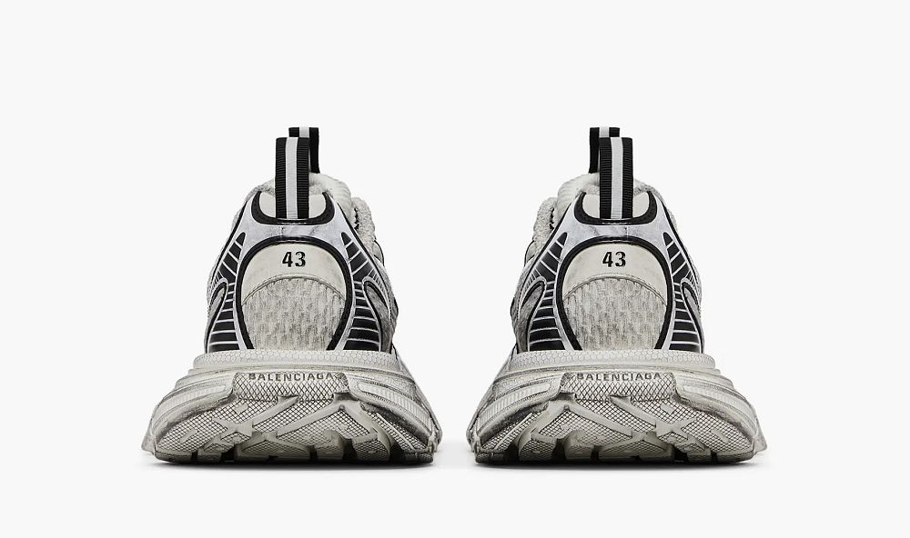 Balenciaga 3XL Sneaker Worn-Out - White Black