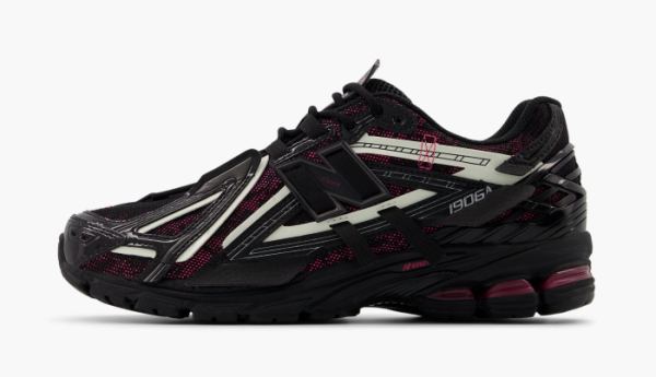 New Balance 1906A Black Dragon Berry 