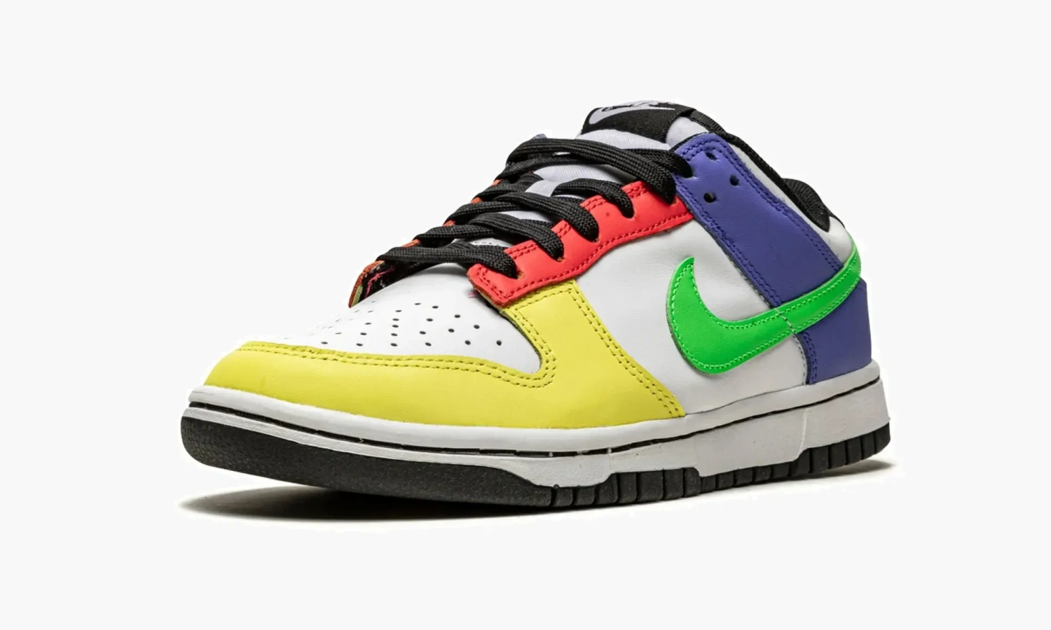 Nike Dunk Low WMNS Green Strike 