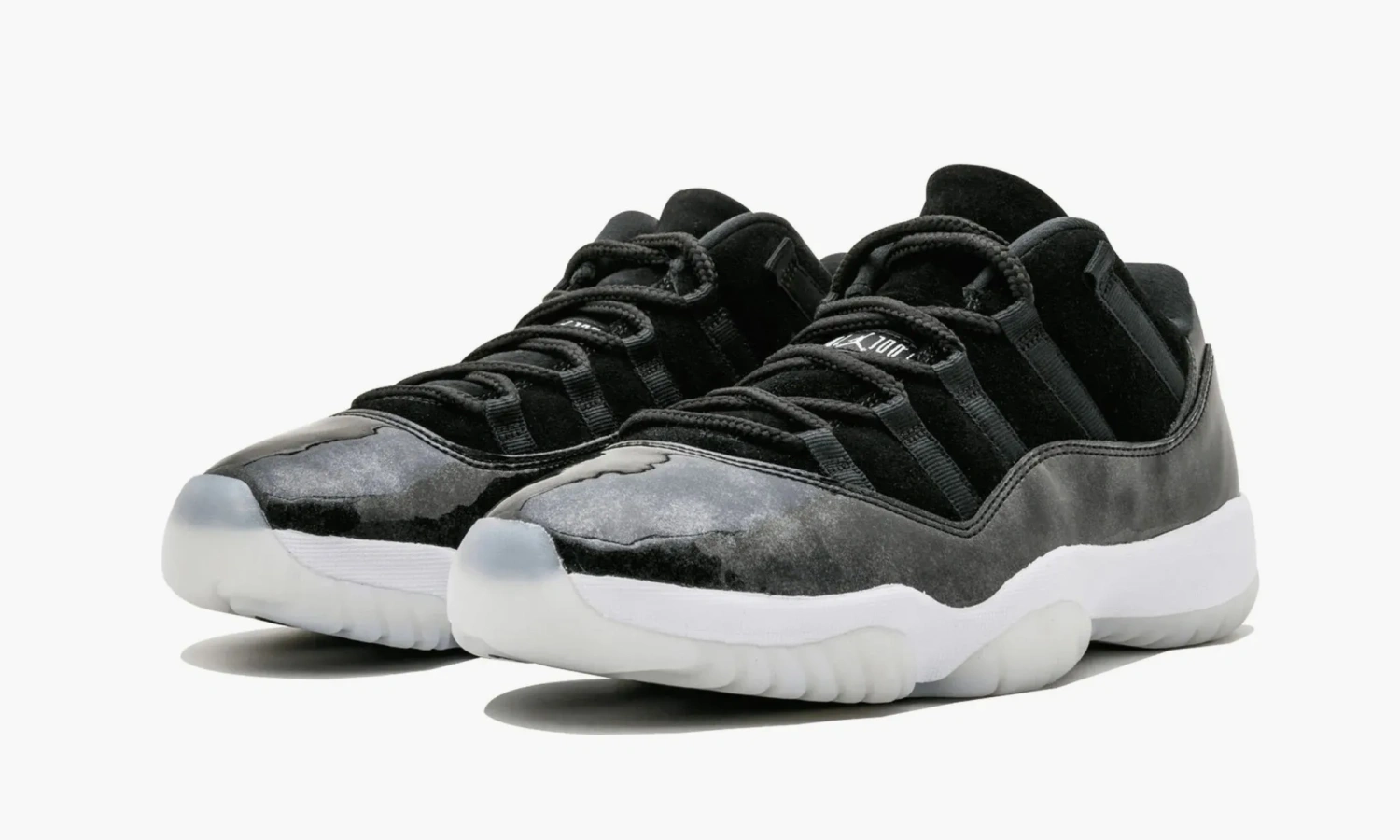 Jordan 11 Retro Low Barons 