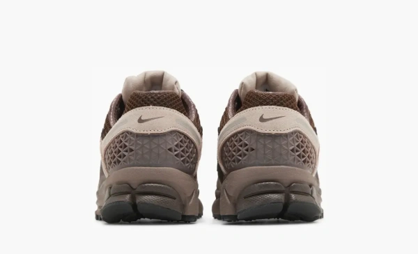 Nike Air Zoom Vomero 5 WMNS Plum Eclipse 