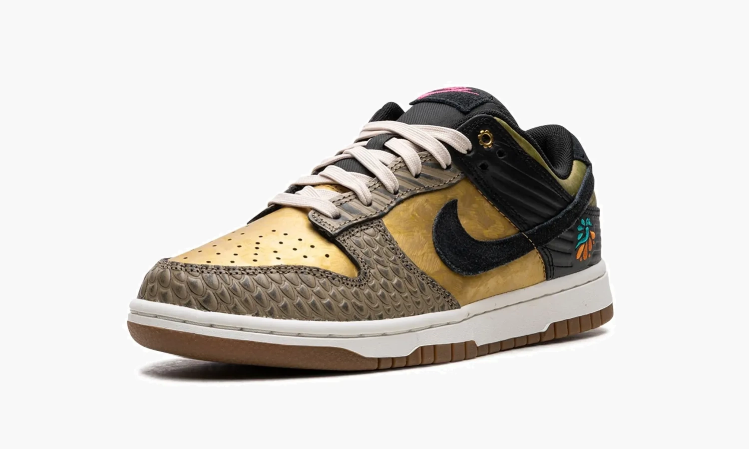 Nike Dunk Low WMNS "Dia De Los Muertos" 