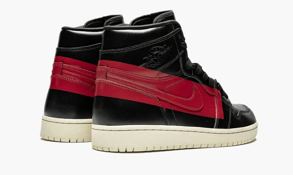 Air Jordan 1 Retro High OG Defiant Couture