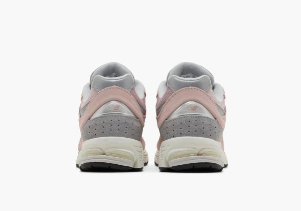 New Balance 2002R Orb Pink 
