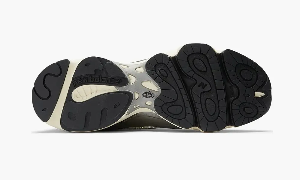 New Balance 1000 Metallic Silver