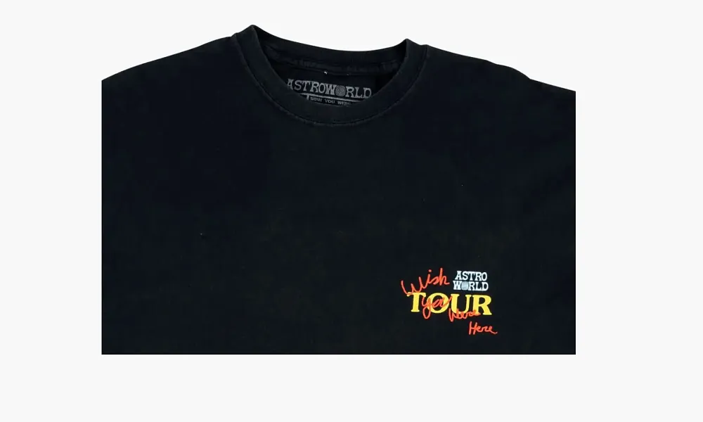 Travis Scott Look Mom Tee Black