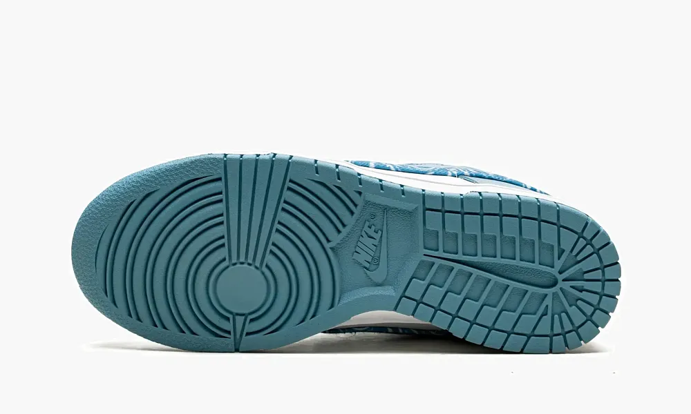 Nike Dunk Low WMNS Blue Paisley