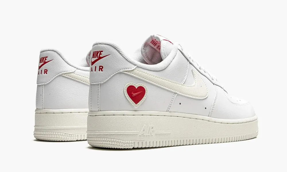 Nike Air Force 1 Low Valentines Day 2021