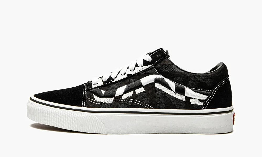 Vans Old Skool Embroidered Logo