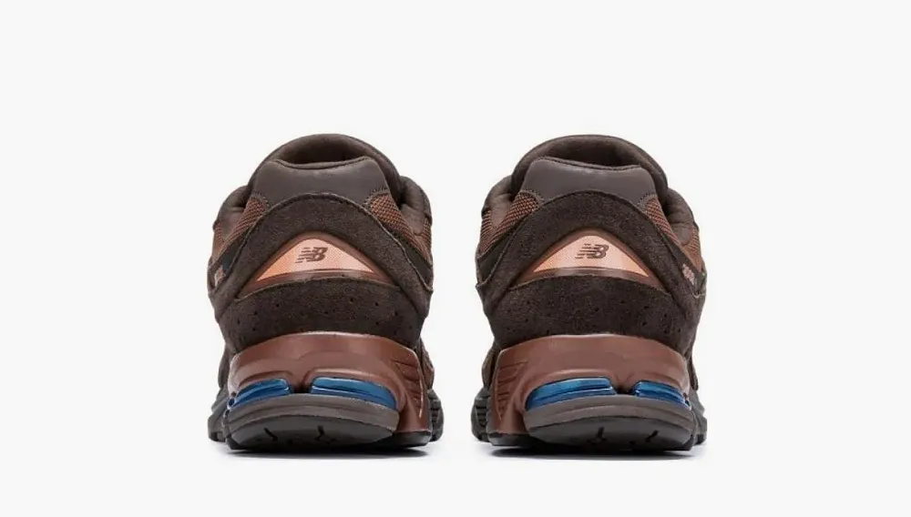 New Balance 2002R Chocolate
