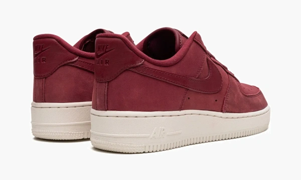 Air Force 1 LO MNS WMNS Team Red 