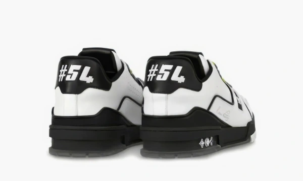 Louis Vuitton Trainer Black White 