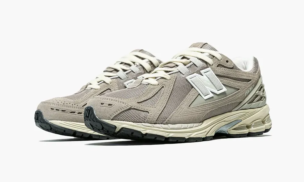 New Balance 1906r Beige Cream