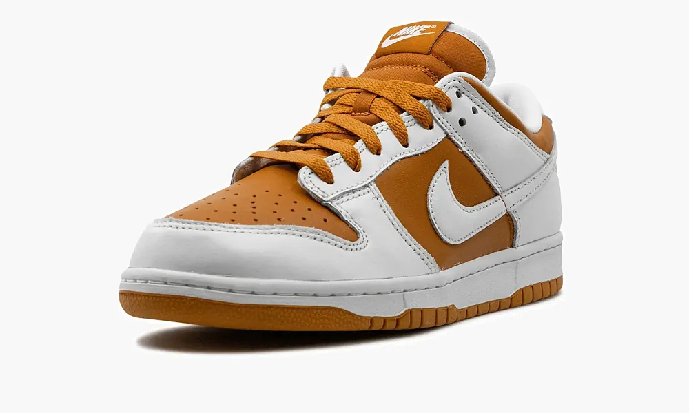 Nike Dunk Low Reverse Curry