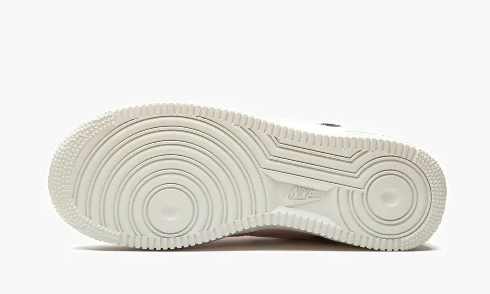 Air Force 1 07 LX MNS WMNS Stitched Canvas - Silt Red