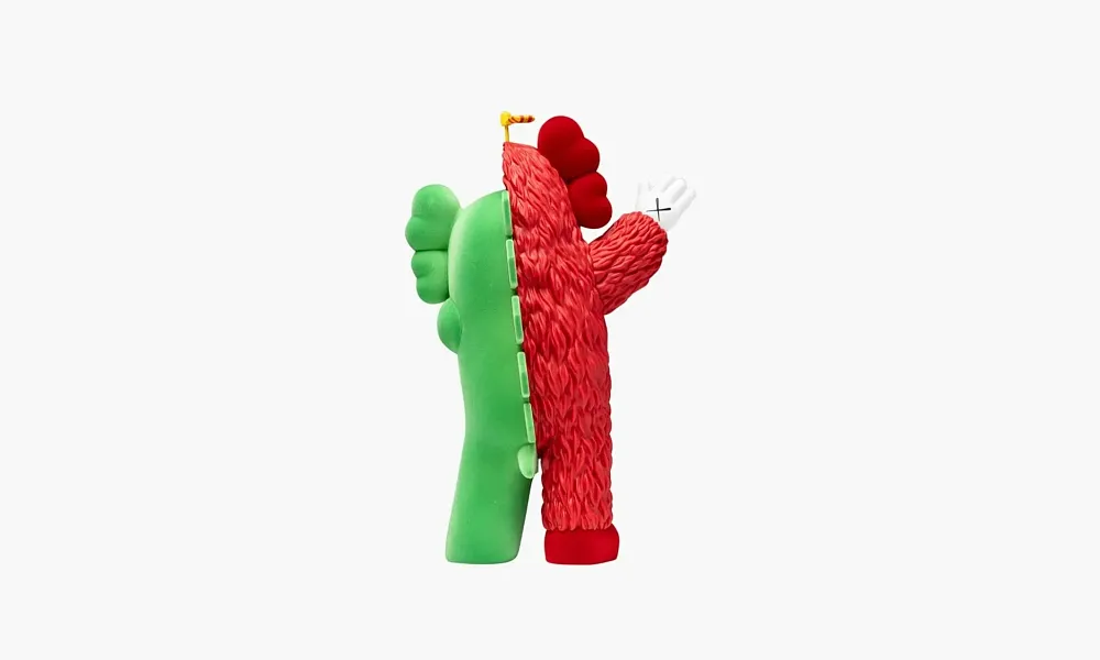 Kaws Kachamukku Vinyl Figure Green Red