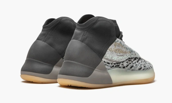 Yeezy Qntm “sea Teal”  Yeezy Qntm “sea Teal”
