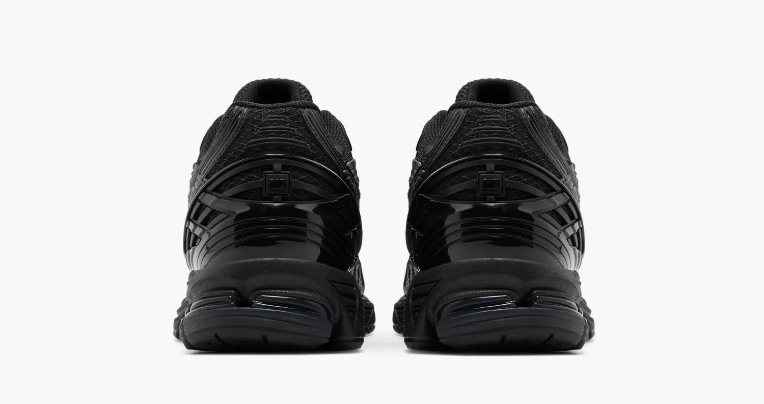 New Balance 1906U Triple Black 