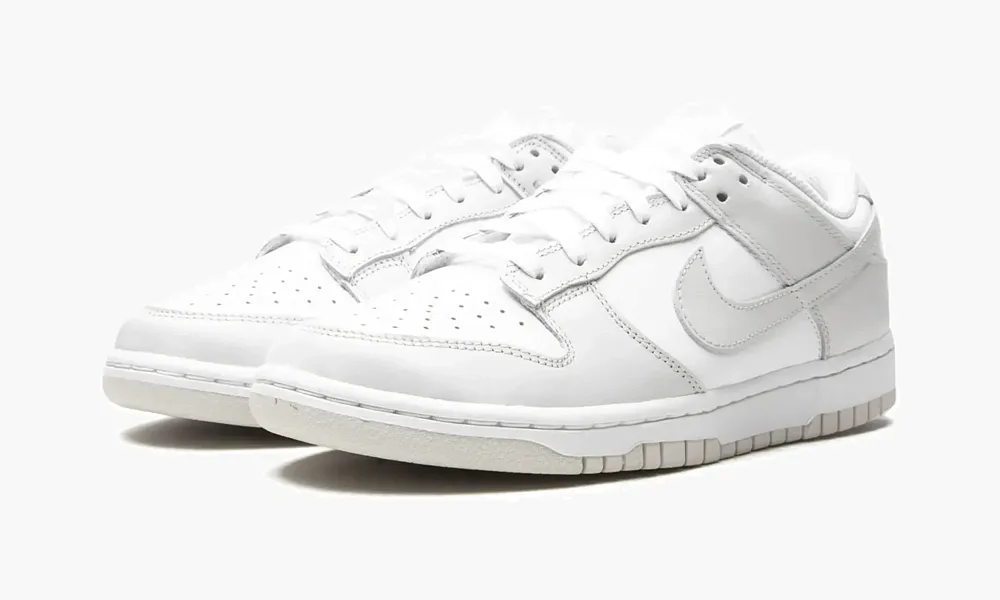 Nike Dunk Low WMNS Photon Dust