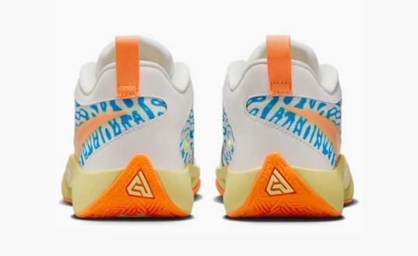 Nike Giannis Freak 6 SE GS Lenticular 