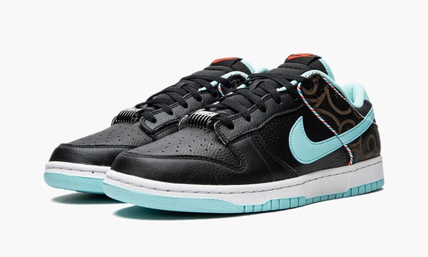 Nike Dunk Low SE Barber Shop Black 