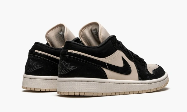 Air Jordan 1 Low WMNS Black Guava Ice 