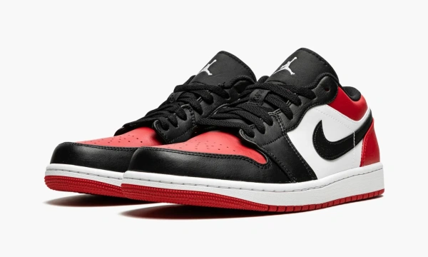 Air Jordan 1 Low Bred Toe 