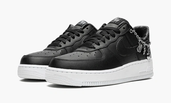 Air Force 1 '07 LX MNS WMNS Lucky Charms - Black 
