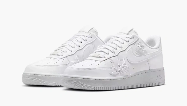 Nike Air Force 1 WMNS '07 White Roses 