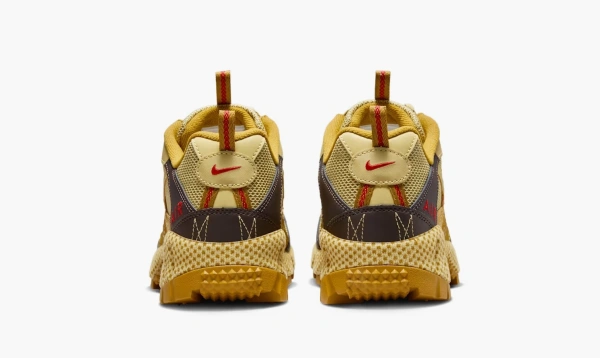 Nike Air Humara QS Buff Gold