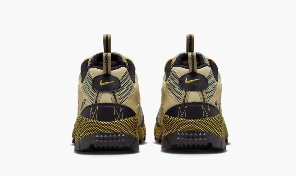 Nike Air Humara QS Wheat Grass
