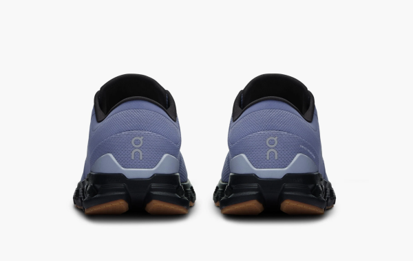On Cloud X 4 WMNS Feather Black