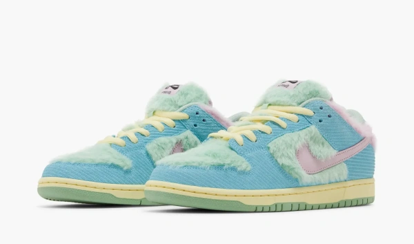 Nike Dunk Low SB x Verdy Visty 