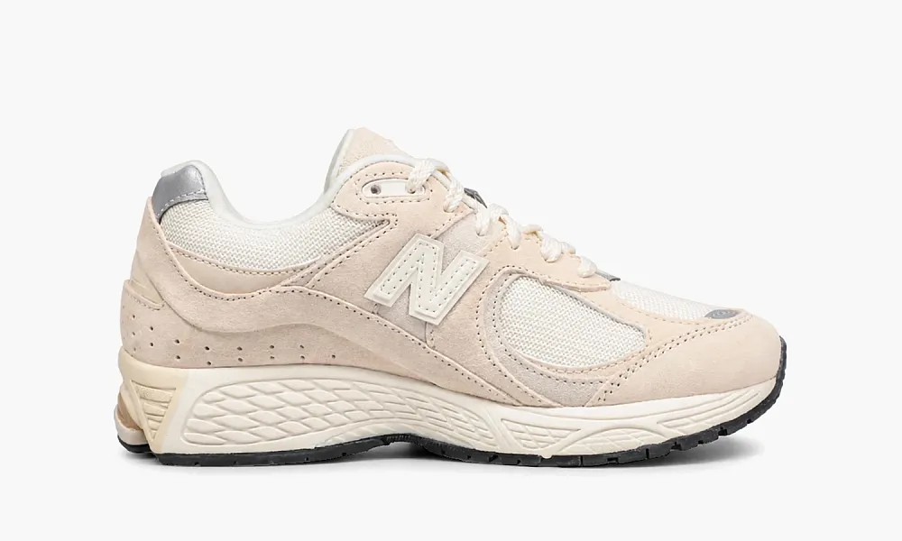 New Balance 2002R Off White