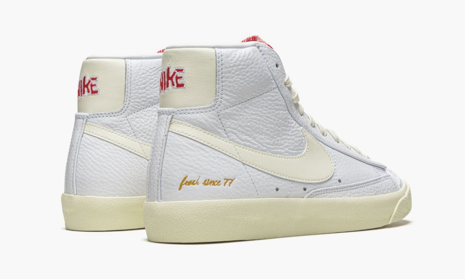 фото Nike Blazer Mid '77 Vntg Emb "Popcorn" (Nike Blazer Mid)-CW6421-100