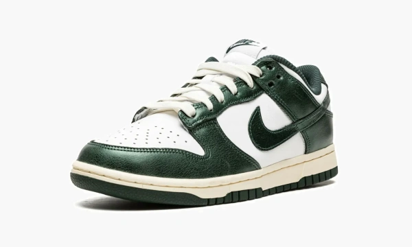 Nike Dunk Low WMNS Vintage Green 