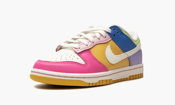 Nike Dunk Low WMNS Solar Flare Multi-color 