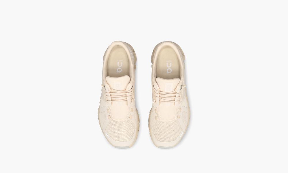 On Cloud 6 WMNS Sand