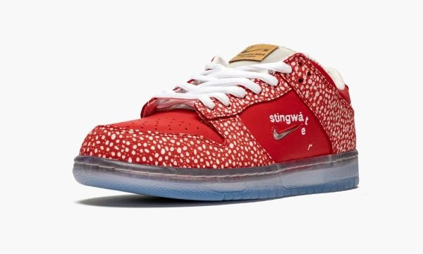 Nike SB Dunk Low Stingwater Magic Mushroom 