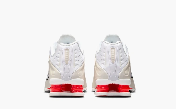Nike Shox R4 WMNS Phantom Picante Red 