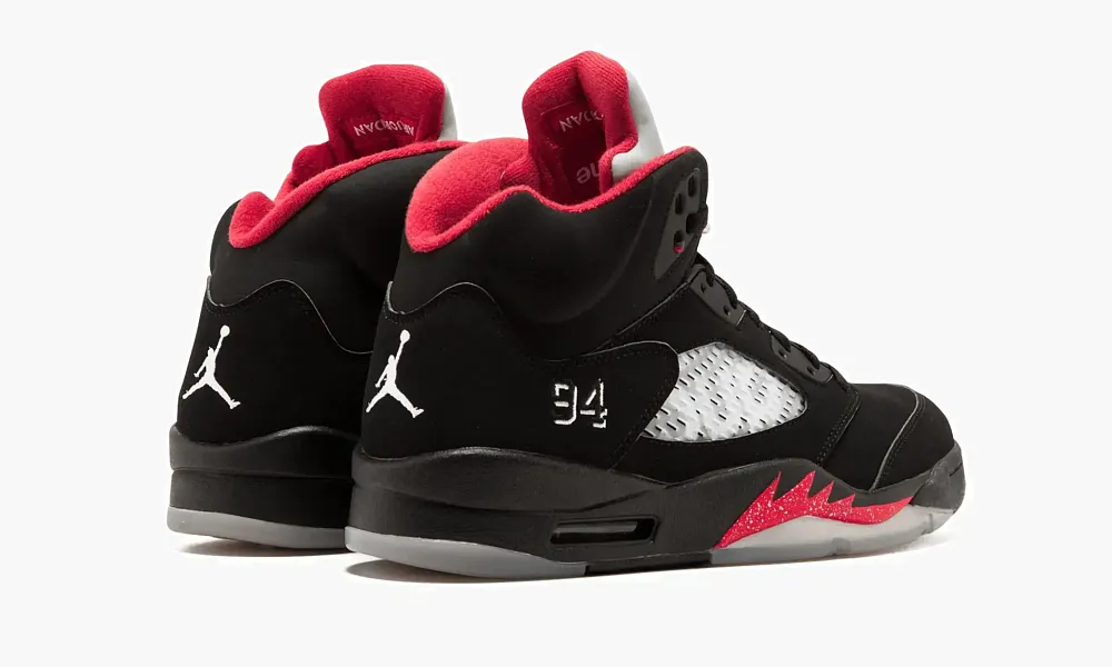 Air Jordan 5 Retro Supreme Supreme